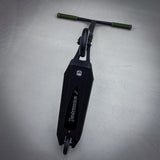 Striker Ethic Pande Black Camo Custom Build - Black/Green-ScootWorld.dk