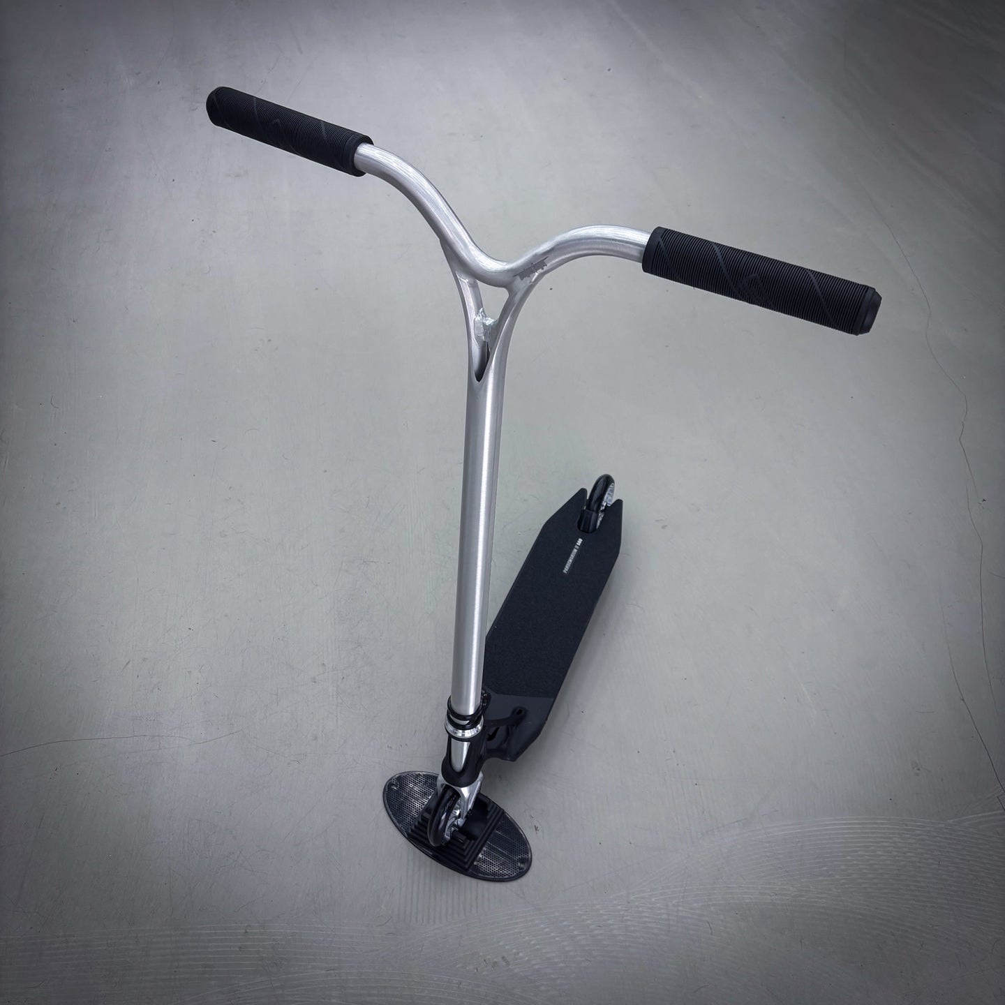 Ethic Pande Wolp Custom Build - Black/Silver-ScootWorld.dk