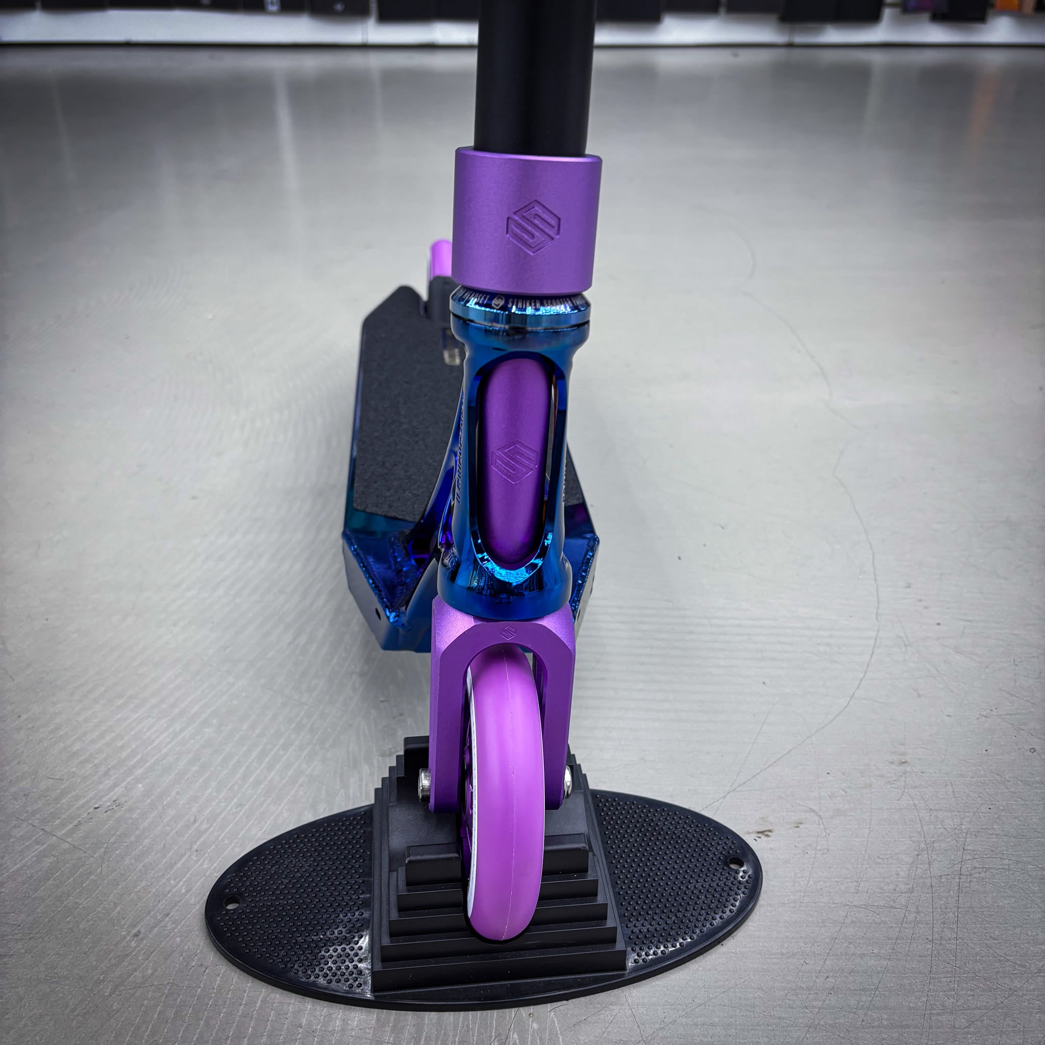Striker Ethic Blue/Purple 500 Custom Build - Black/Blue/Purple-ScootWorld.dk