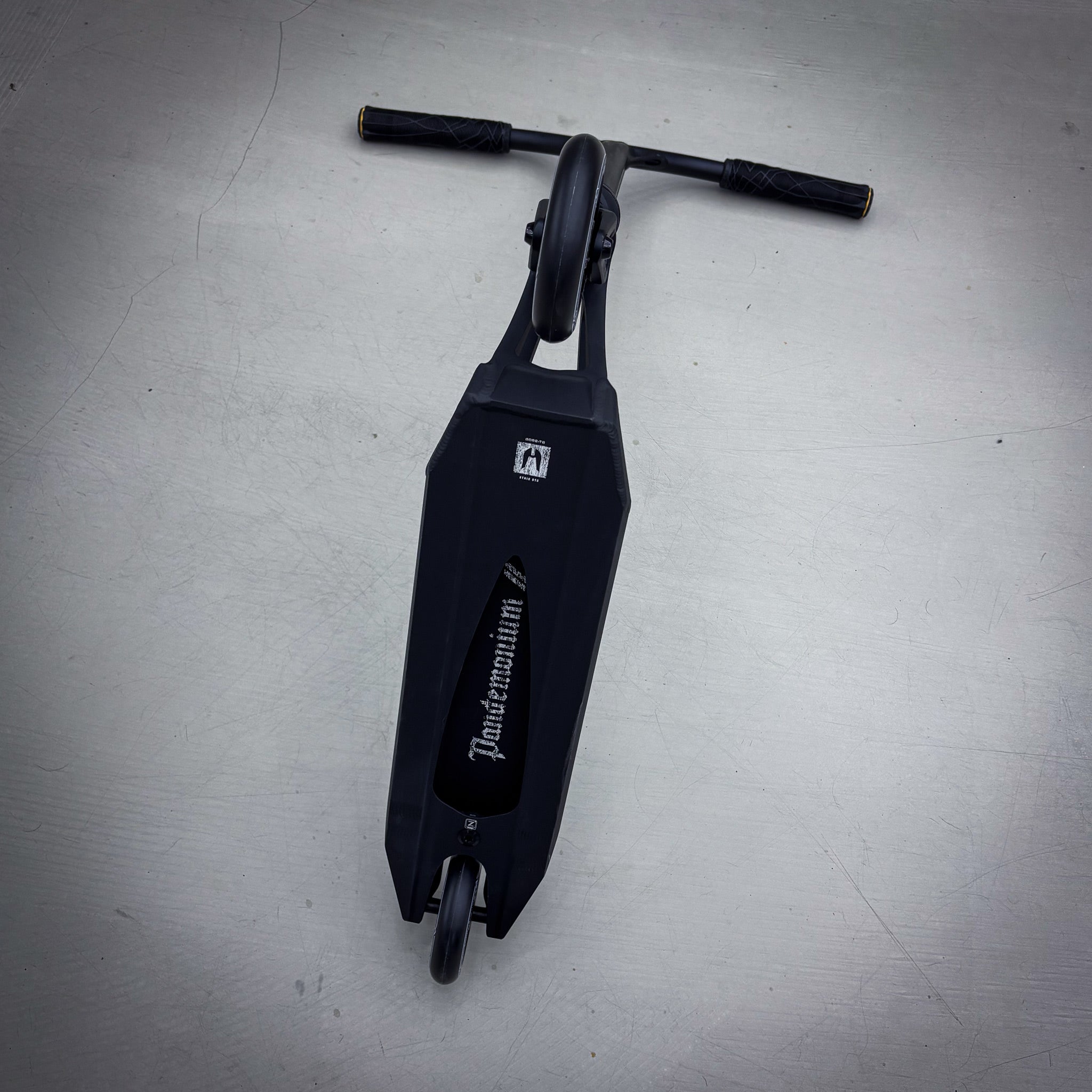 Ethic Black Custom Build - Black-ScootWorld.dk