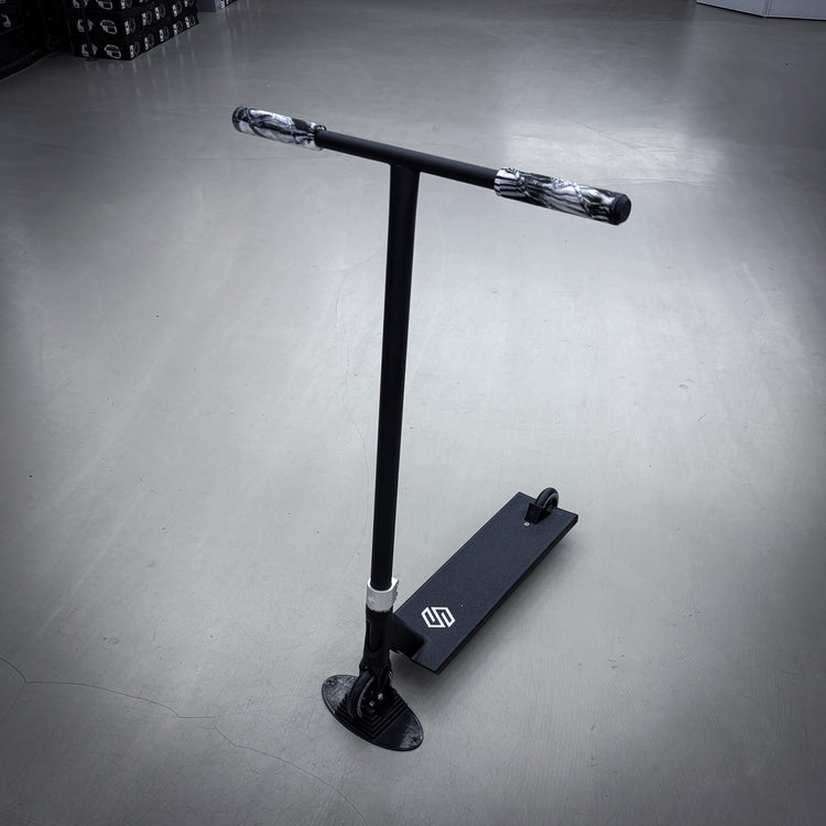 Striker Street Custom Løbehjul - Black/Silver-ScootWorld.dk