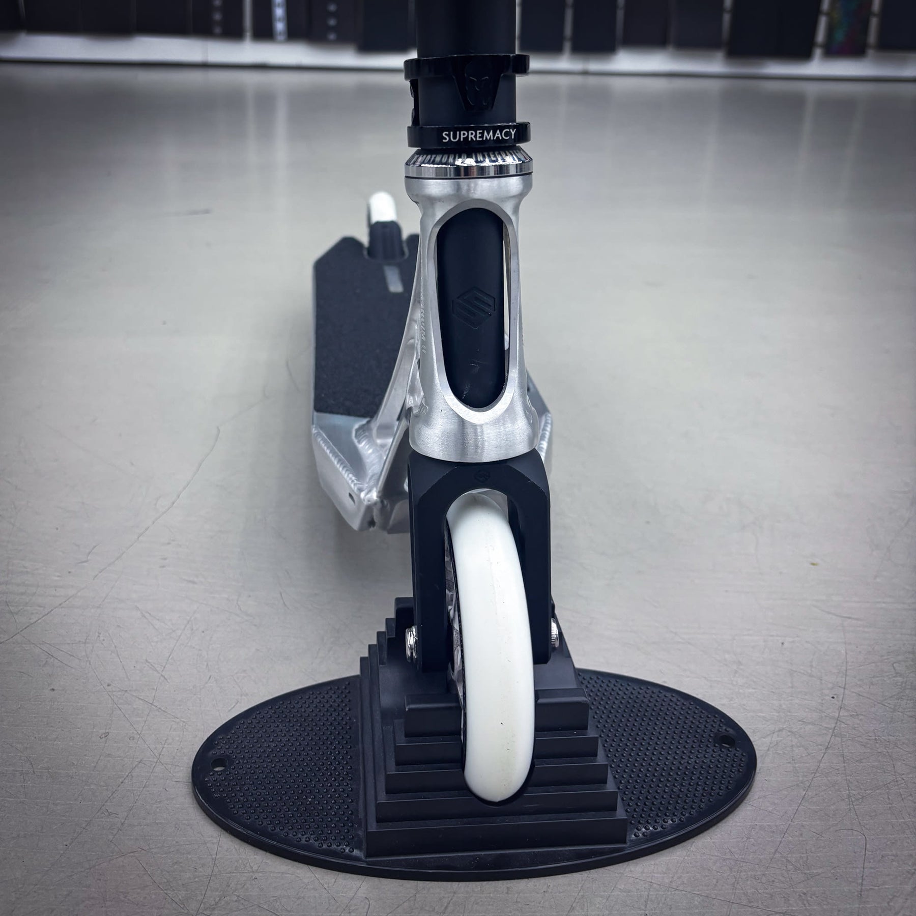 Striker Ethic Silver Custom Løbehjul - Silver/Black-ScootWorld.dk