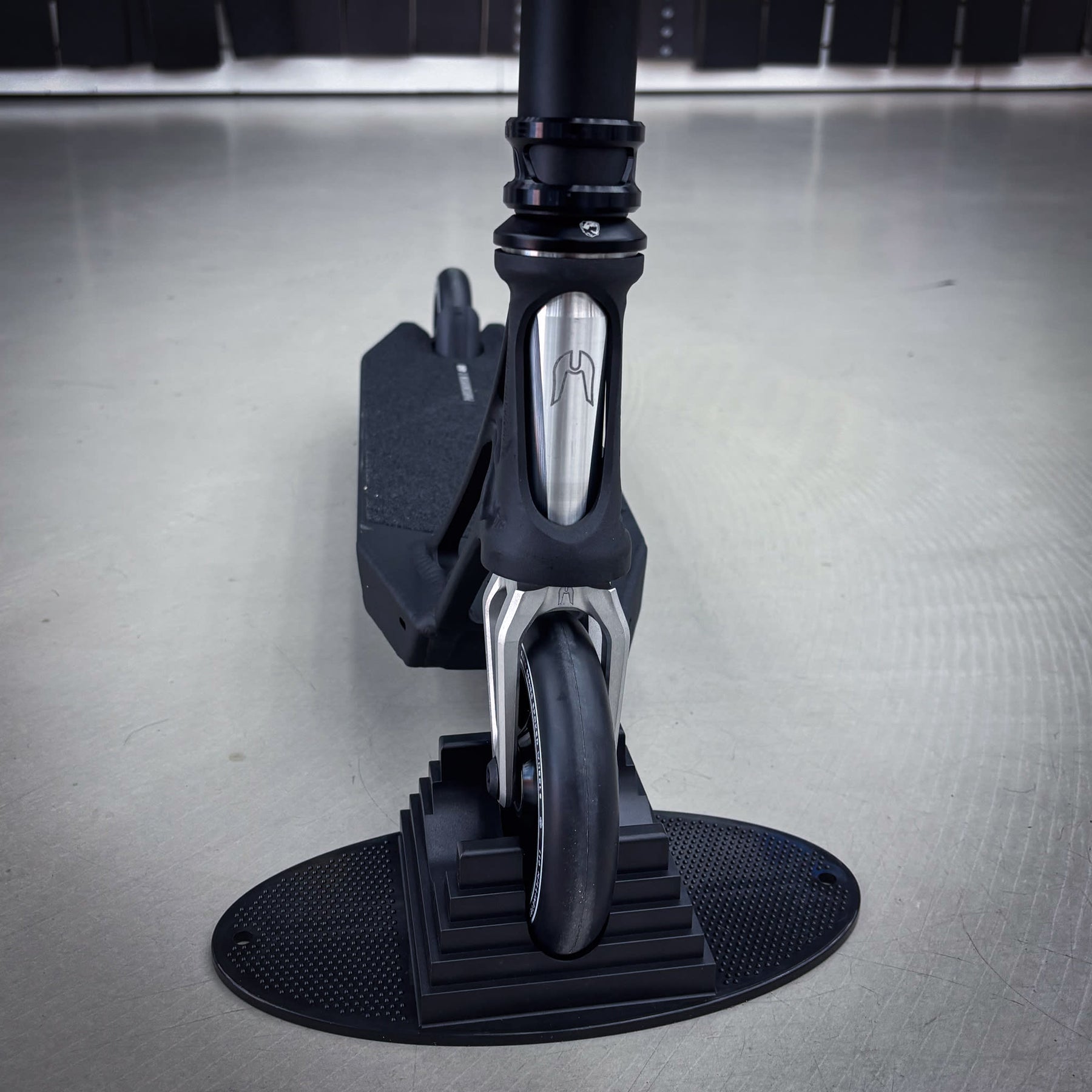 Striker Ethic Black Custom Løbehjul - Black-ScootWorld.dk