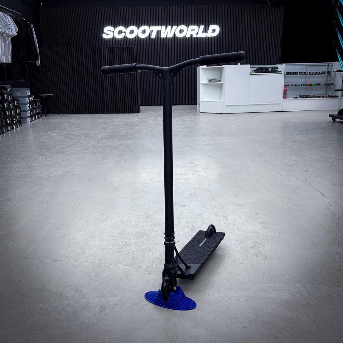Striker Pande Boxed Black Custom Løbehjul - Black-ScootWorld.dk