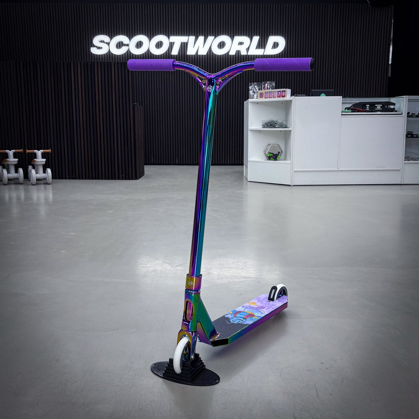 Striker Rainbow Purp Custom Build Trick Løbehjul - Rainbow-ScootWorld.dk