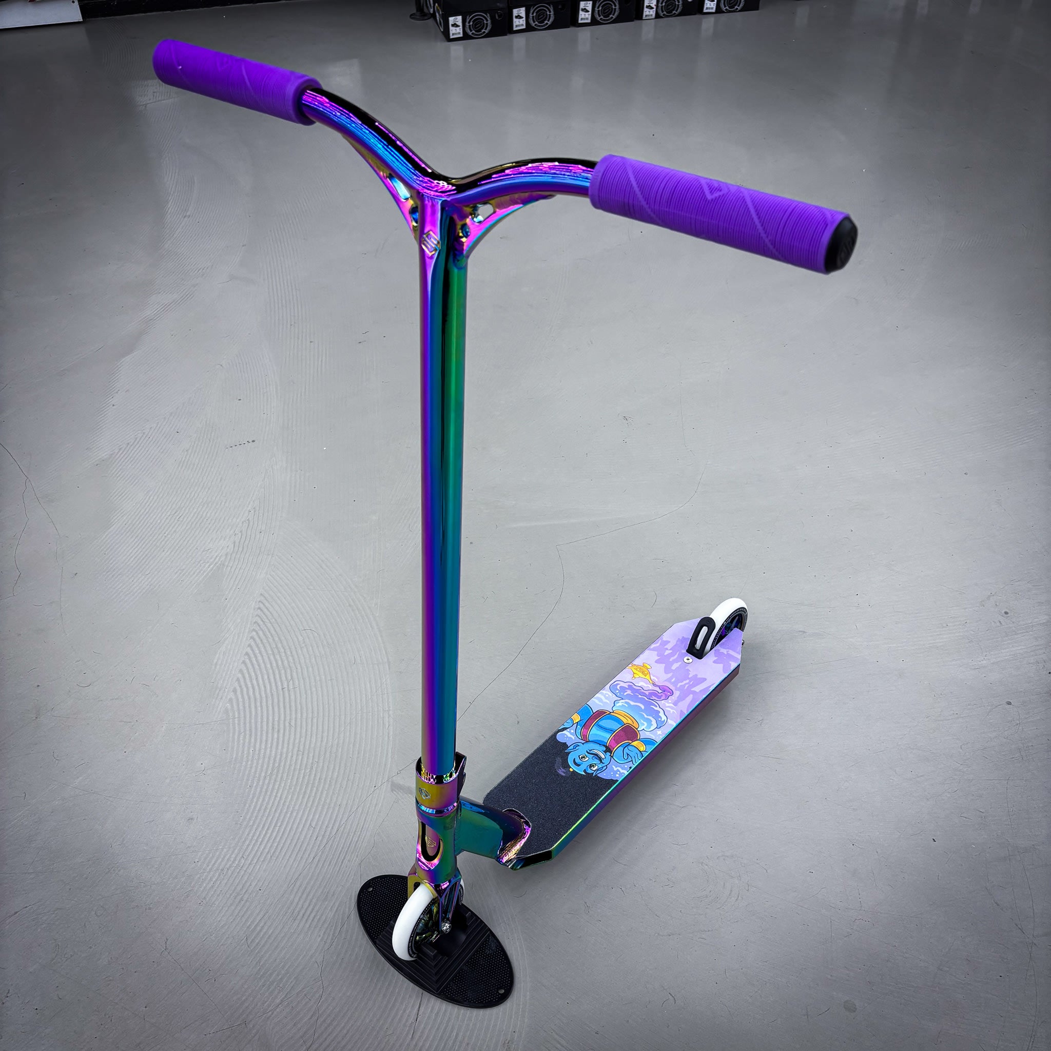 Striker Rainbow Purp Custom Build Trick Løbehjul - Rainbow-ScootWorld.dk