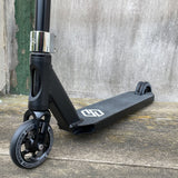 Striker T-Bar Black Custom Build - Black-ScootWorld.dk